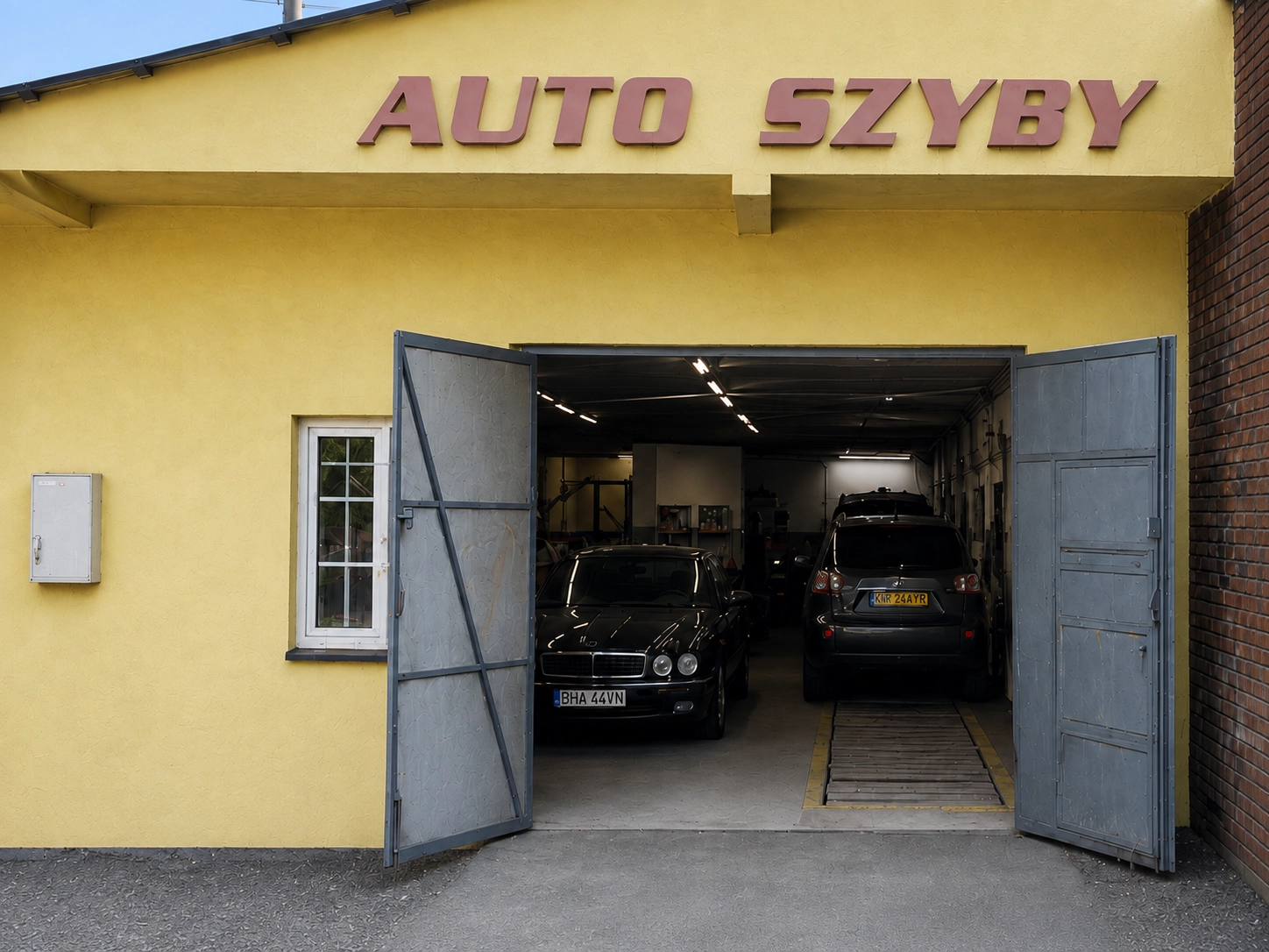 Serwis Top Glass przy ul. Kosynierów 23 w Krakowie
